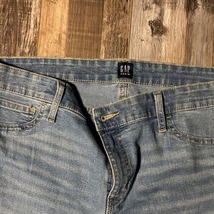 GAP Women's Light Blue Jeans Favorite Jeggings.   Size 16
